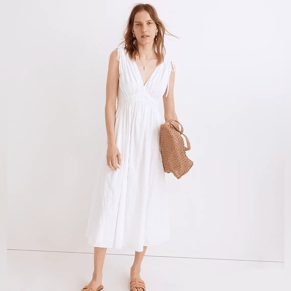 Madewell Dresses & Skirts - ✨Madewell Sophia Smocked Midi Dress in Windowpane